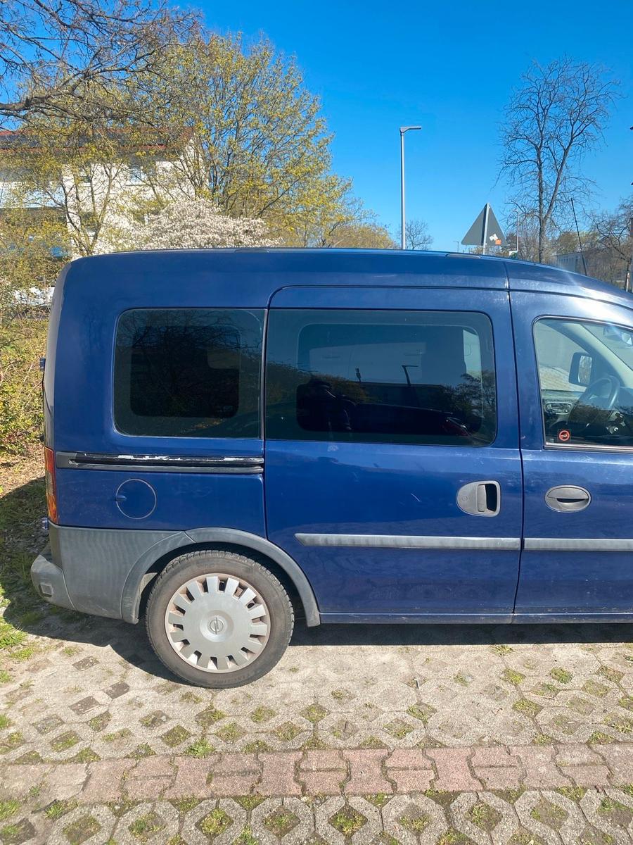 Opel Combo 2006 — engine 90 HP (66kW)