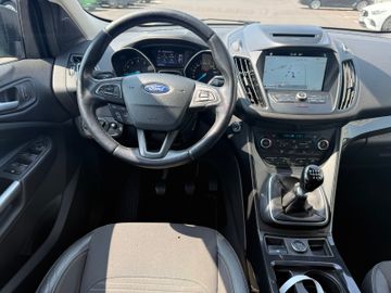 Ford Kuga Titanium+Xenon+SHZ+Navi+AHK