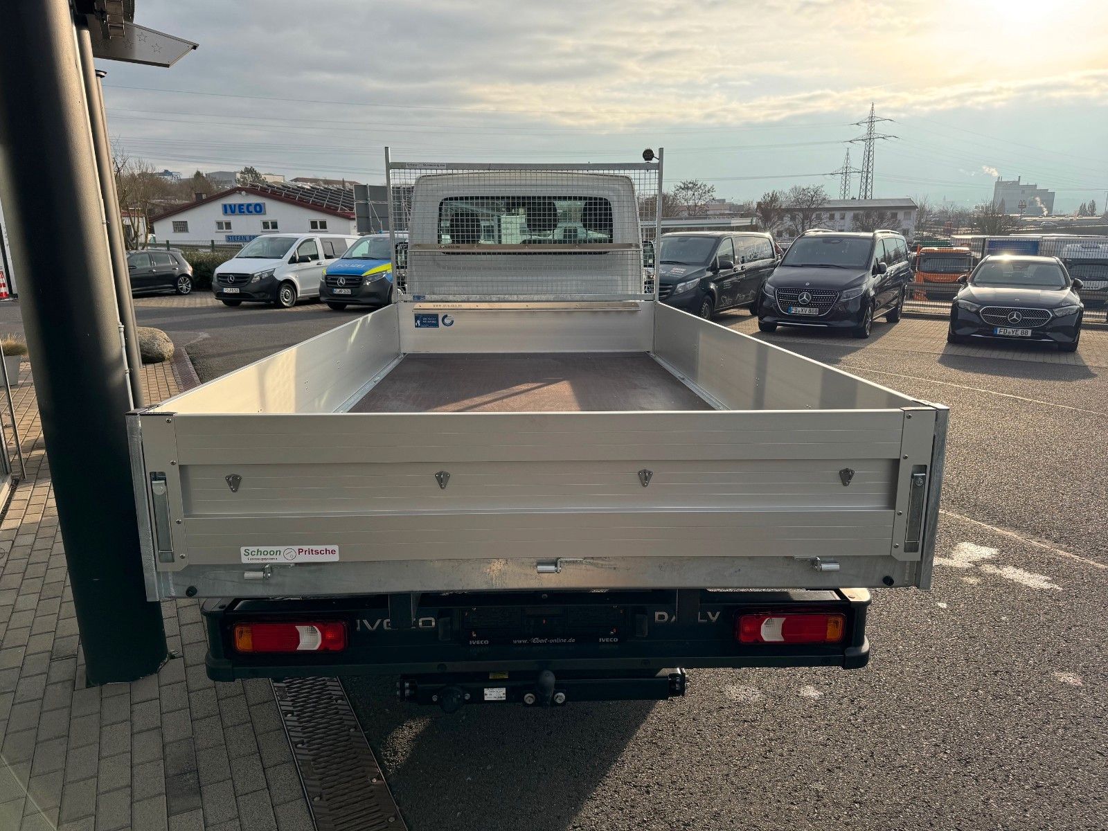 Fahrzeugabbildung Iveco Daily 35S14 A8*L4.260mm*Automatik*Kamera*