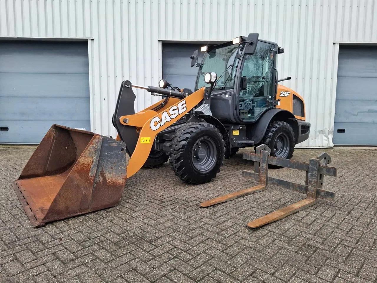 Case CASE 21F Graafmachine - 03Y-YXG