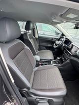 Volkswagen T-Cross 1.0 TSI Style DSG LED ACC Connect PDC SH - Volkswagen T-Cross aus 2023