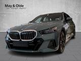 BMW 530 e Touring Sportpaket HUD AHK Memory Sitze Ha - BMW 530: Grün