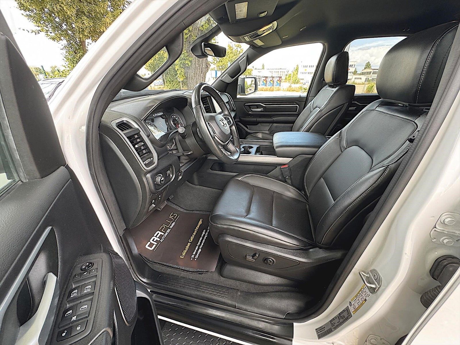 Fahrzeugabbildung Dodge RAM 5.7 V8 HEMI SPORT NIGHT Offroad 4x4 HARDTOP
