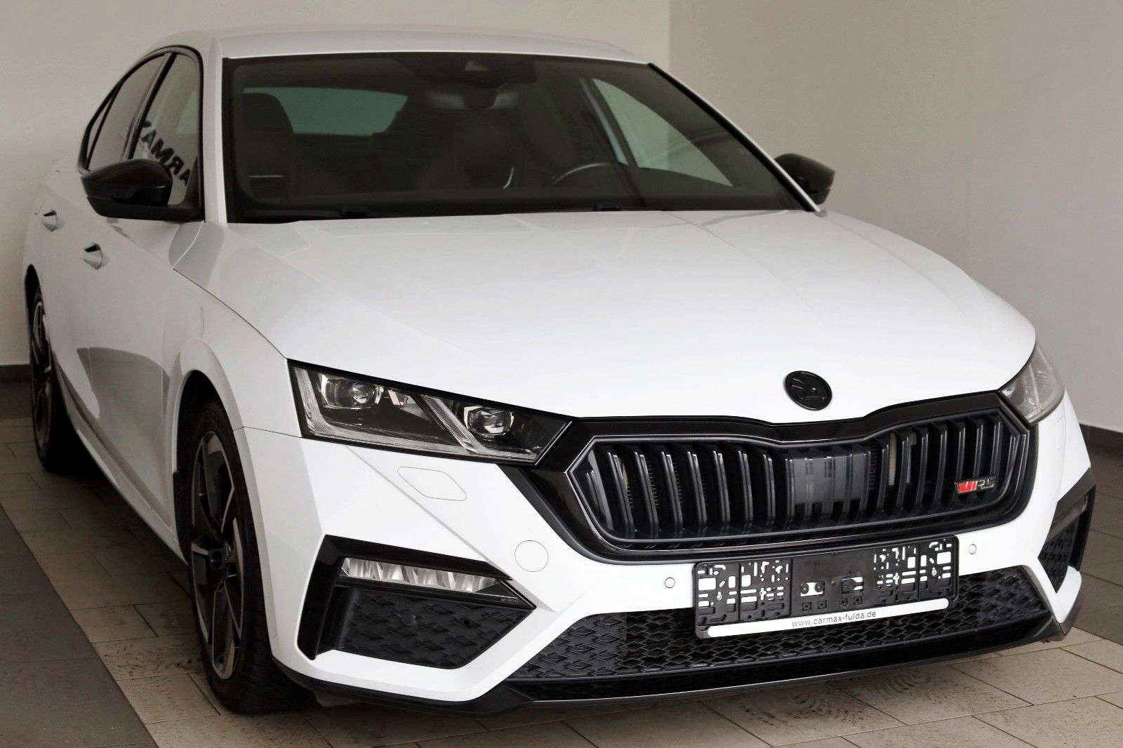 Fahrzeugabbildung SKODA Octavia Lim. RS T.Leder,Navi,LED,ACC,Massage,SH