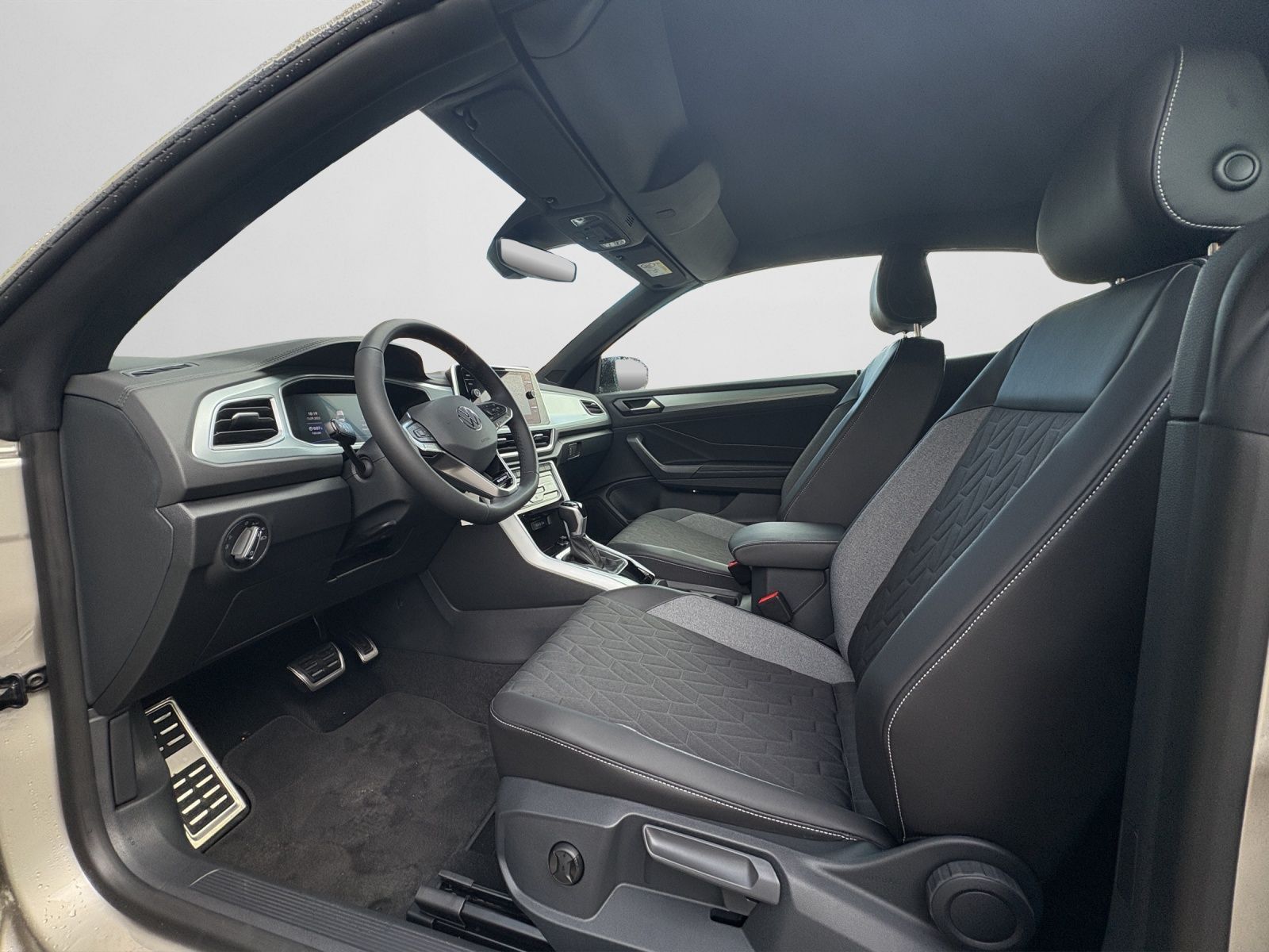 Volkswagen T-Roc - Bild 13