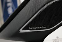 Volkswagen Golf VIII R 4Motion AHK Pano Carbon HKardon 360°