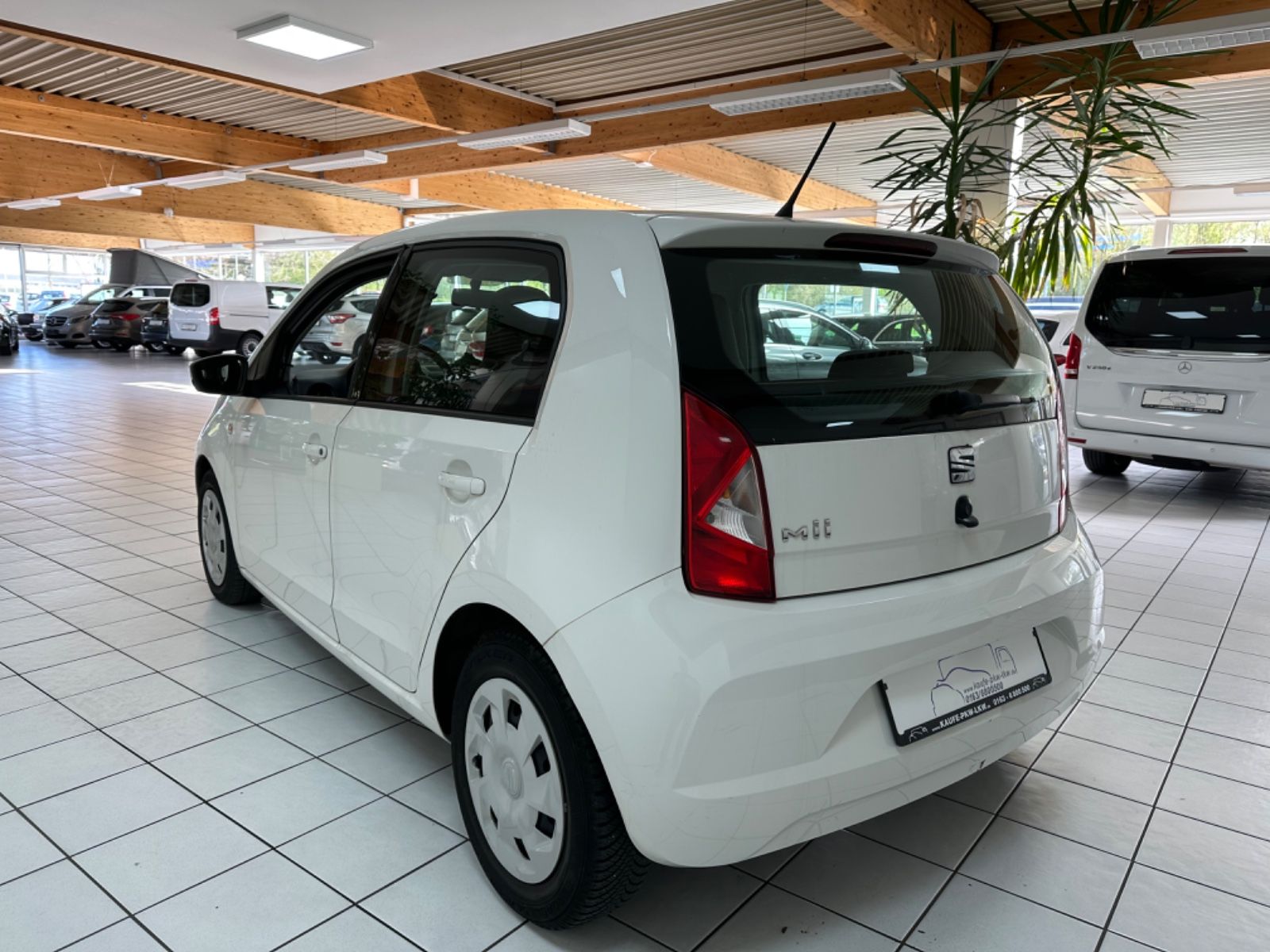 Fahrzeugabbildung SEAT Mii Style*Klima*Radio*
