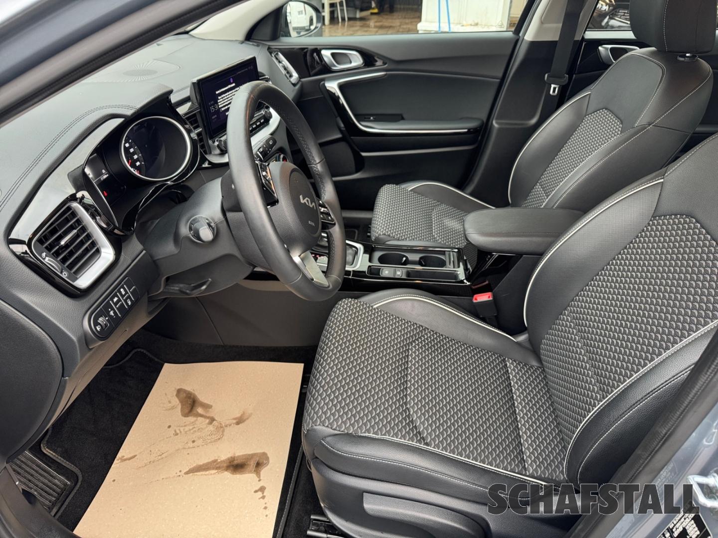 Kia XCeed 1.5 T-GDI DCT7 Vision Komfortpaket Allwett