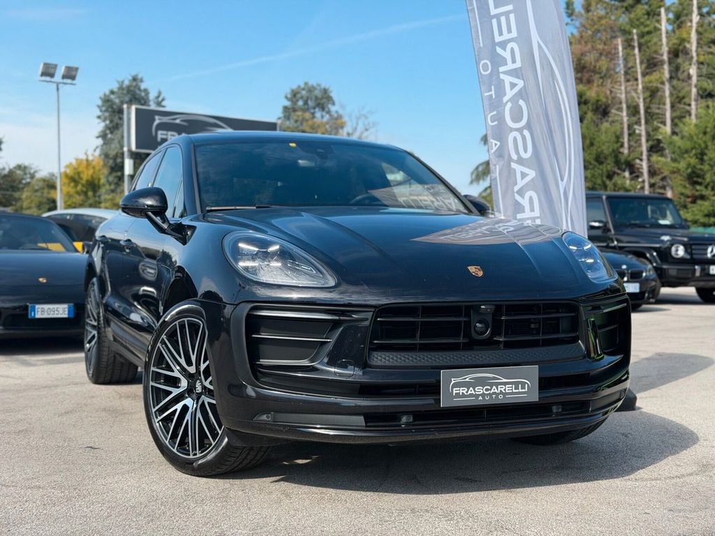 Image of Porsche Macan