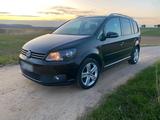 Volkswagen Touran 2.0TDI 140 ps - Volkswagen Touran mit Diesel-Antrieb: Ps 140