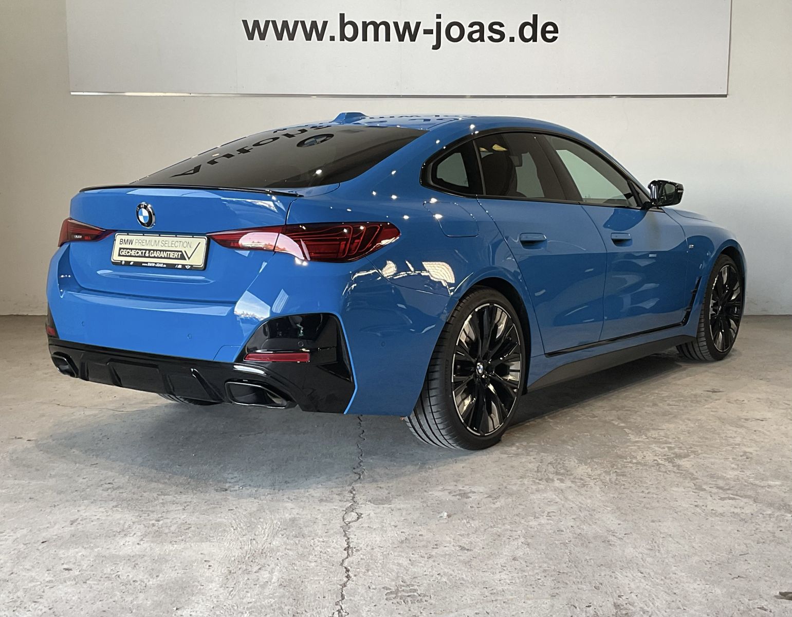 Fahrzeugabbildung BMW M440i xDrive M Sportpaket Pro, Standheizung, HKS