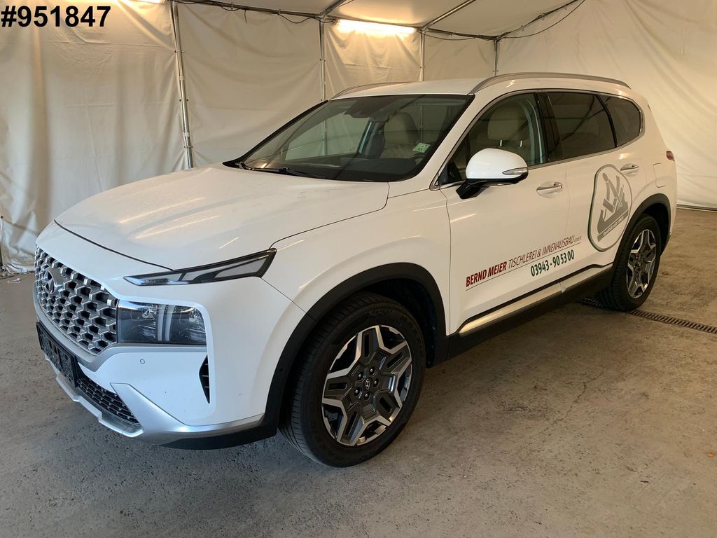 Image of Hyundai SANTA FE
