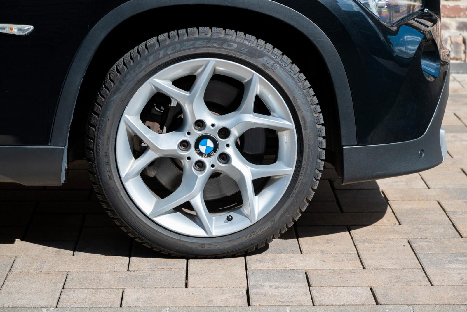 BMW X1 xDrive28i 3.0 258 ch • BVA • Cuir Nevada • Xénon • Sièges chauffants