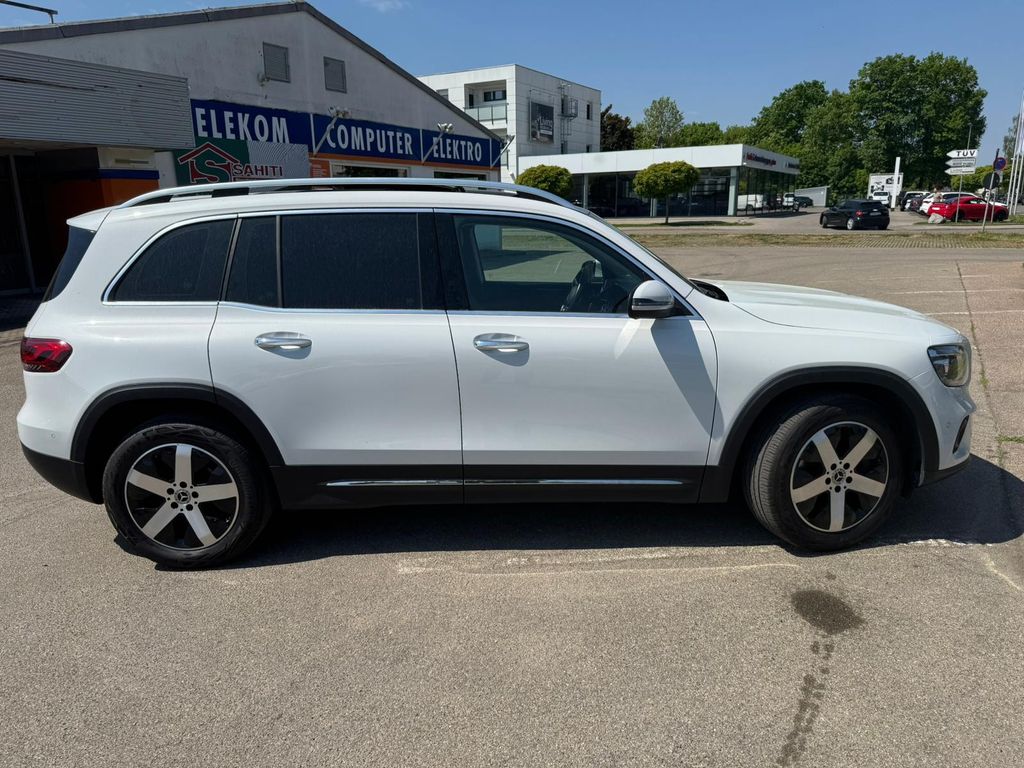 MERCEDES-BENZ GLB 200 5