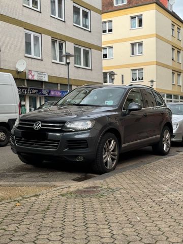 Volkswagen VW Touareg 3.0TDI V6 Tiptronic BlueMotion ...