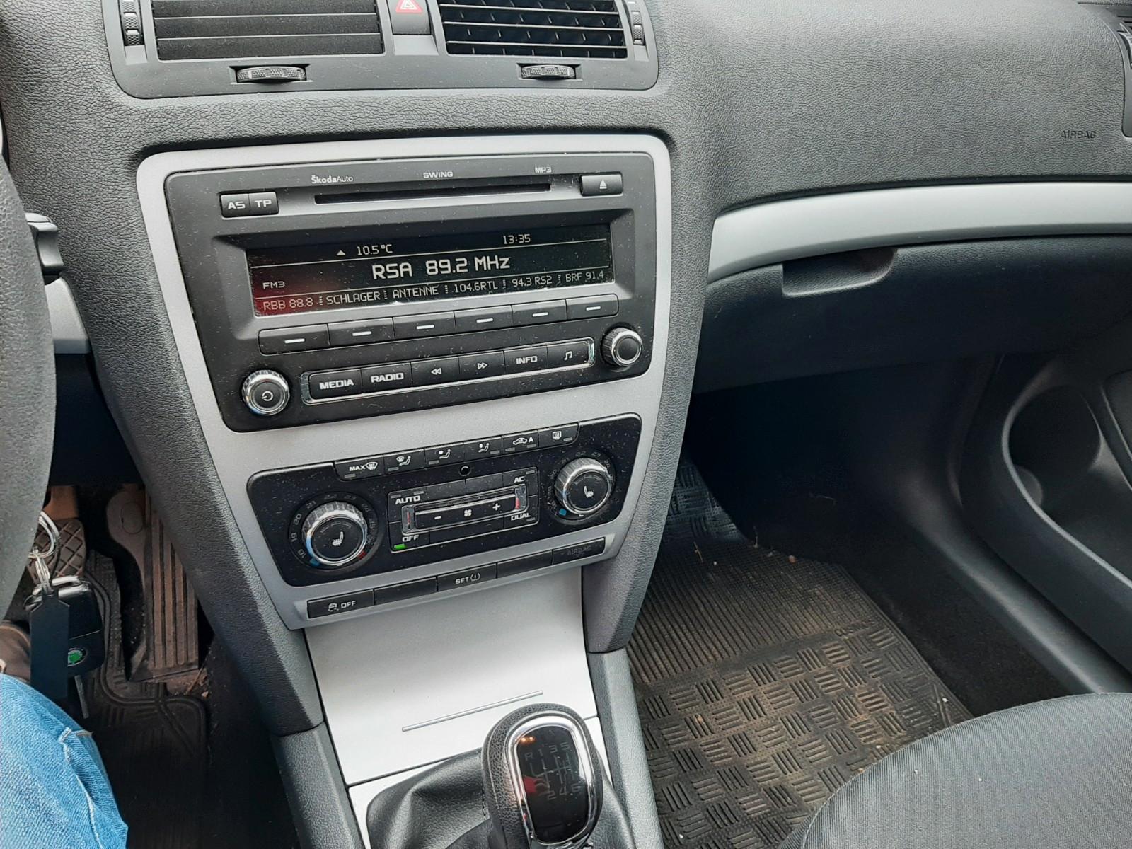 Skoda Octavia 2012 — photo 10
