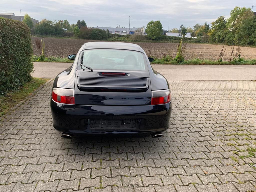 Porsche 996
