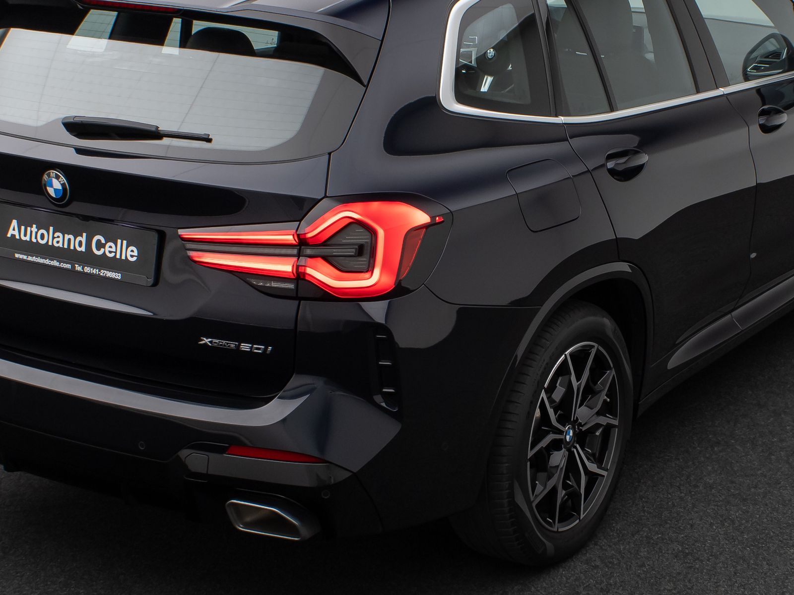 Fahrzeugabbildung BMW X3 xD20i M Sport Panorama Kamera HiFi DAB 19Zoll