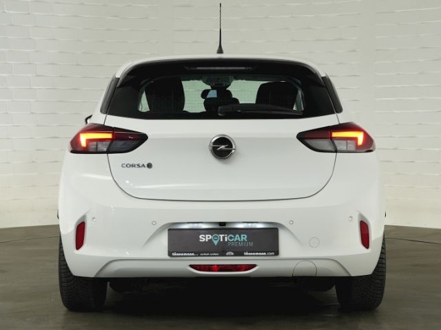 Corsa-e F EDITION 50kWH AT+LED LICHT+RÜCKFAHRKAM
