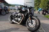 Triumph Bonneville Bobber Black "EDITION" WUNDERKIND - Offers