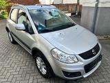 Suzuki SX4 1.6/4x4/Klimaautomatik/Navi/Sihzg - Suzuki SX4 mit Benzin-Antrieb: Allradantrieb