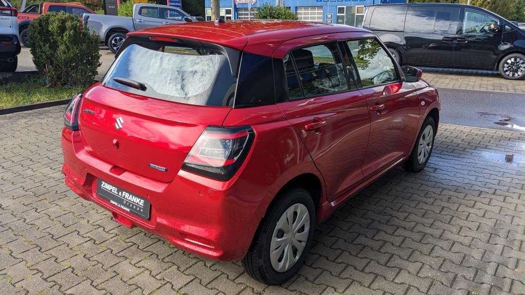 Autohaus Zimpel & Franke - Suzuki SWIFT CLUB HYBRID ALLGRIP 1.2 Dualjet Hybrid 61 - Bild 5 Autohaus Zimpel & Franke - Suzuki SWIFT CLUB HYBRID ALLGRIP 1.2 Dualjet Hybrid 61 - Bild 5