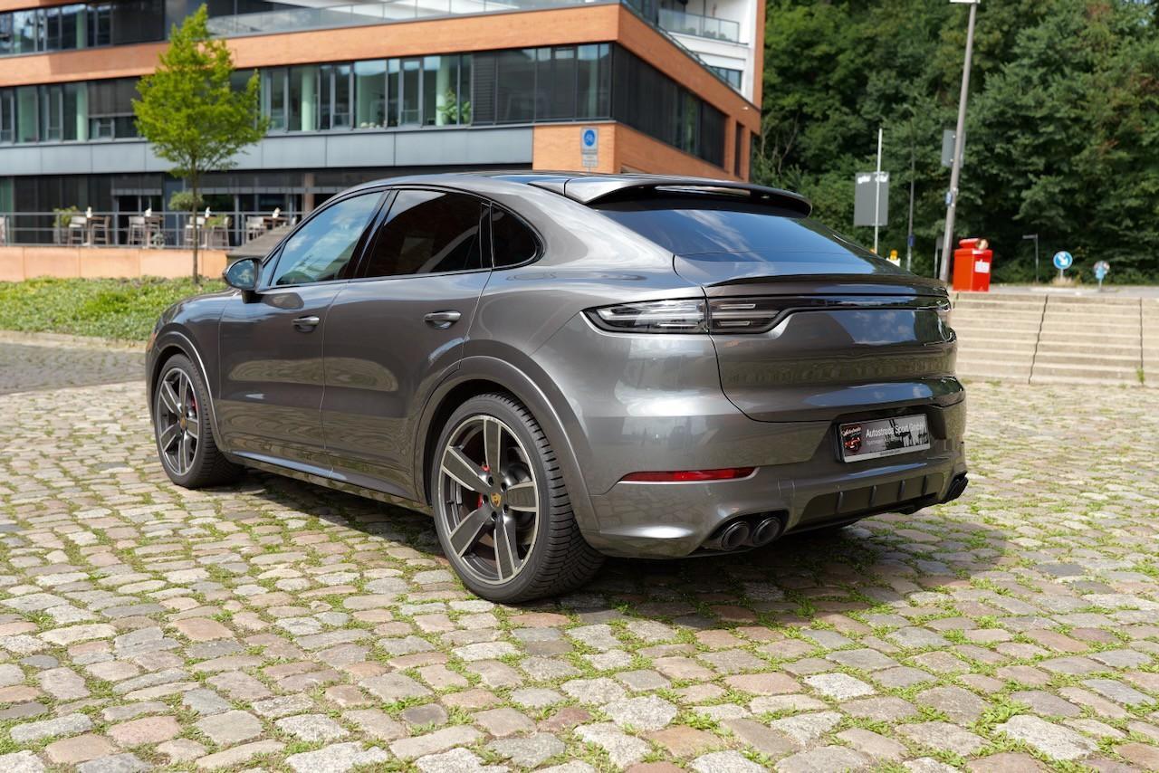Porsche Cayenne Coupé GTS 460ch - Sport Chrono - Toit ouvrant panoramique - Carplay - Hayon éléctrique