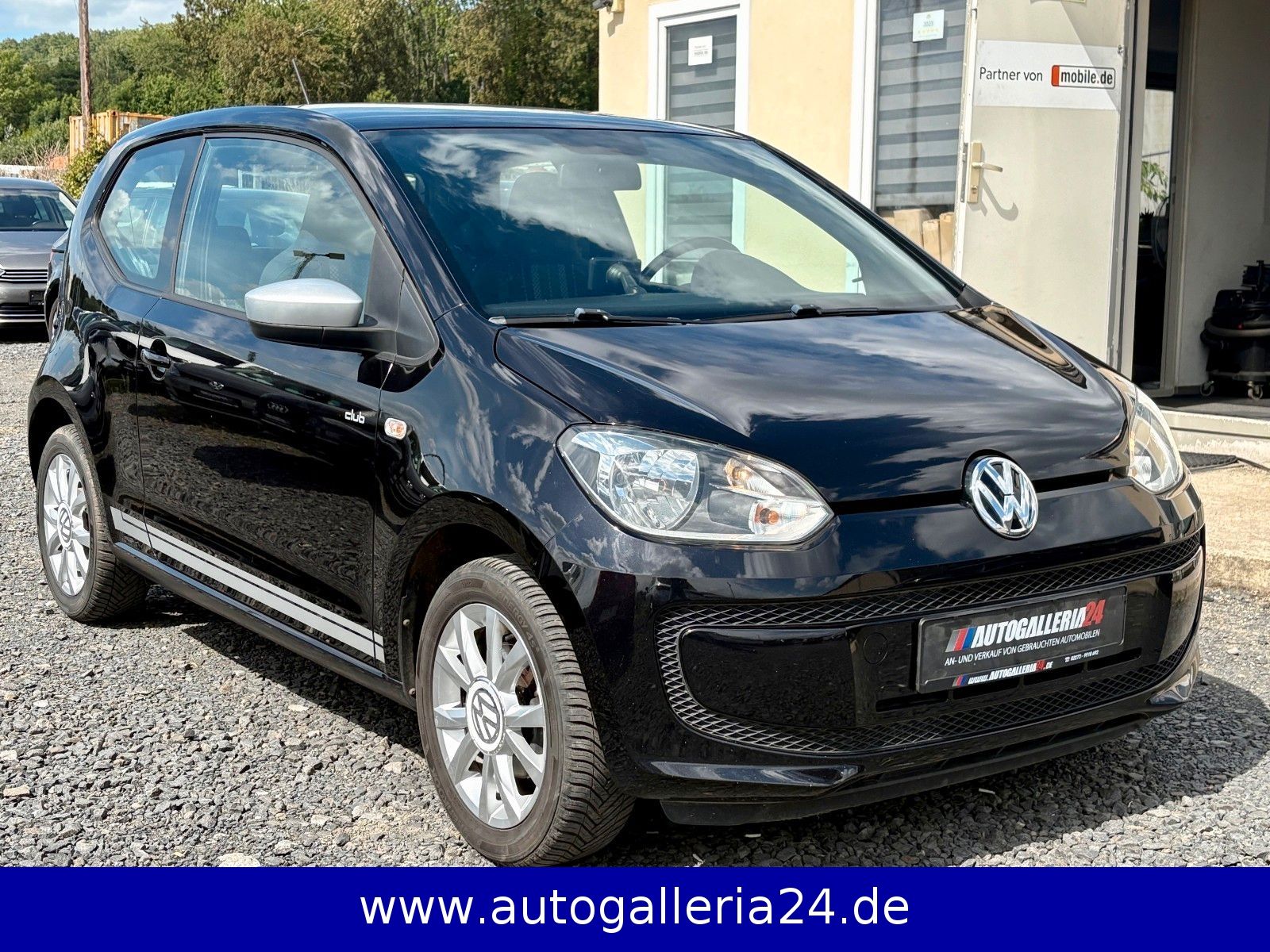 Fahrzeugabbildung Volkswagen up! club up! Navi Klima TÜV 05/2027 Scheckheft