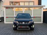 Suzuki Vitara 1.4 Comfort+ 4x4/1.HD/ACC/KAM./AHK/AUT. - schwarze Suzuki Vitara