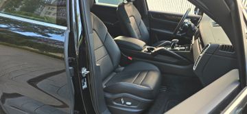 Porsche Cayenne - 11