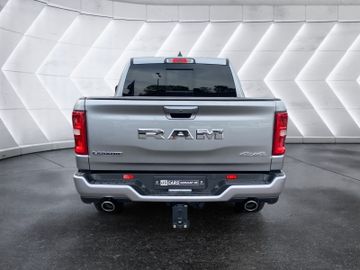 Dodge RAM - 8