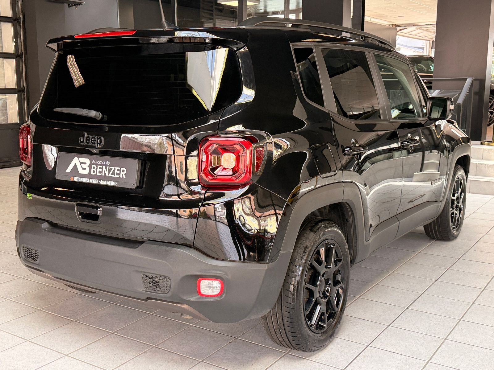 Fahrzeugabbildung Jeep Renegade Longitude Mild-Hybrid FWD/KAMERA/AUTOMA