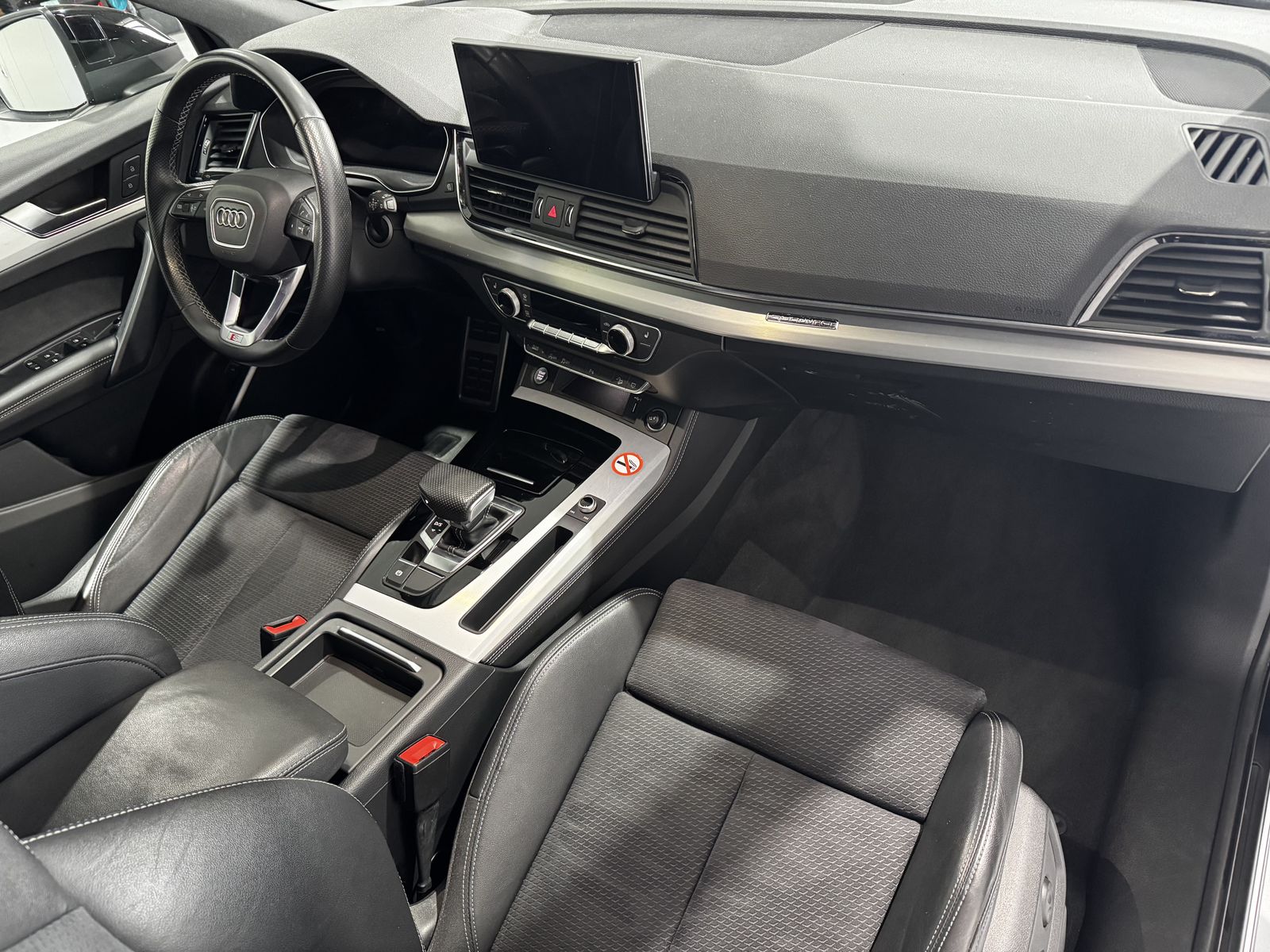 Fahrzeugabbildung Audi Q5 40 TDI*Quattro*LED*Cam*Audi Anschlussgarantie