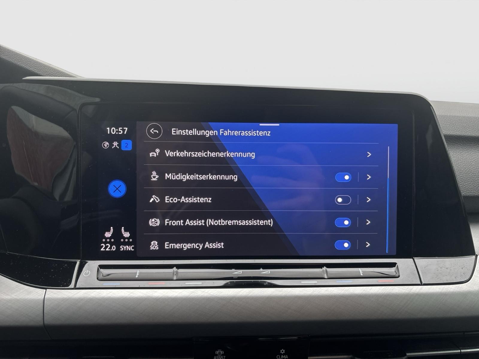 Volkswagen Golf VIII 2.0 TDI Life DSG KLIMA, NAVI, LED, RÜC, миниатюра 20