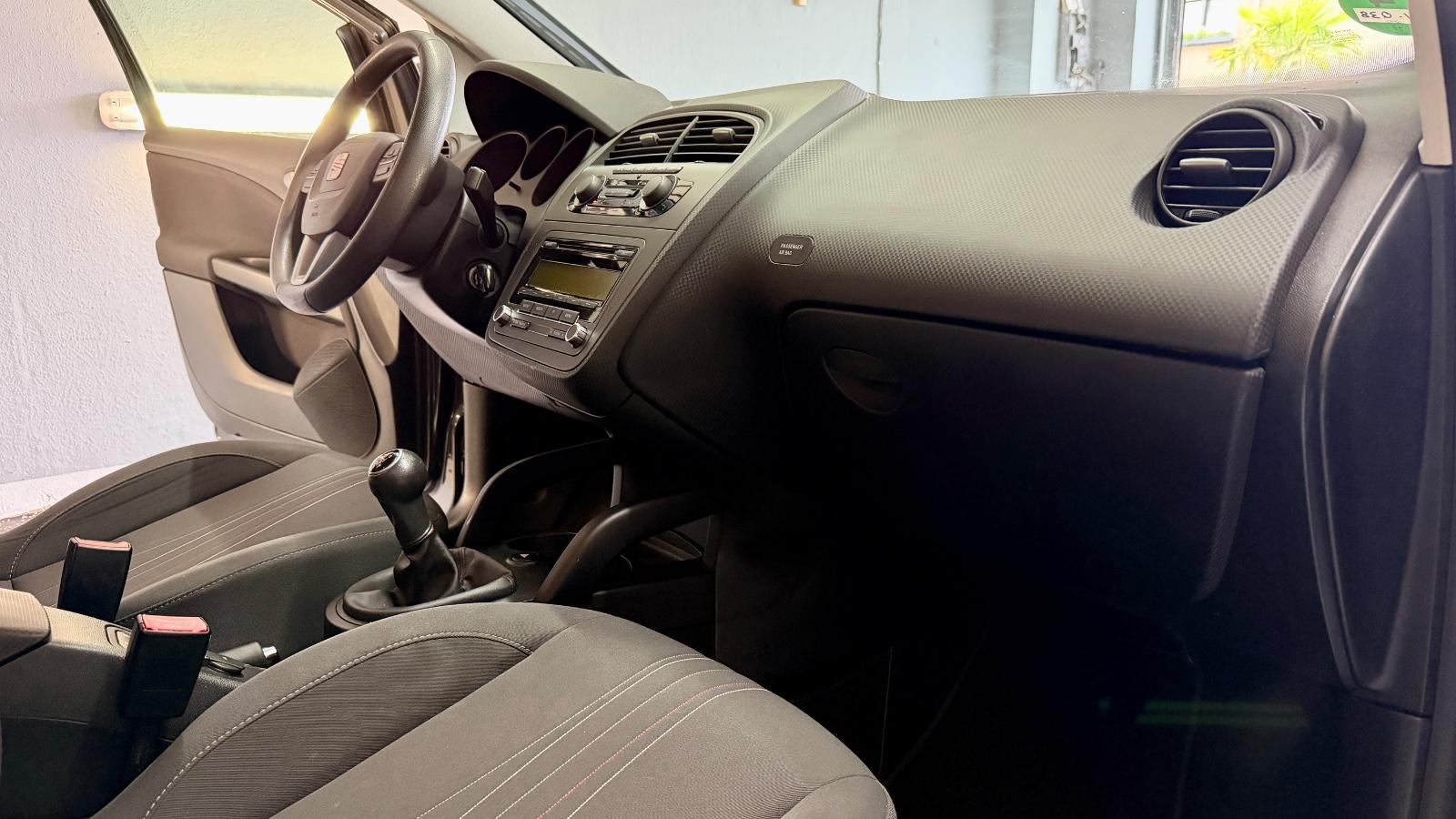 Seat Altea XL 2011 — photo 11