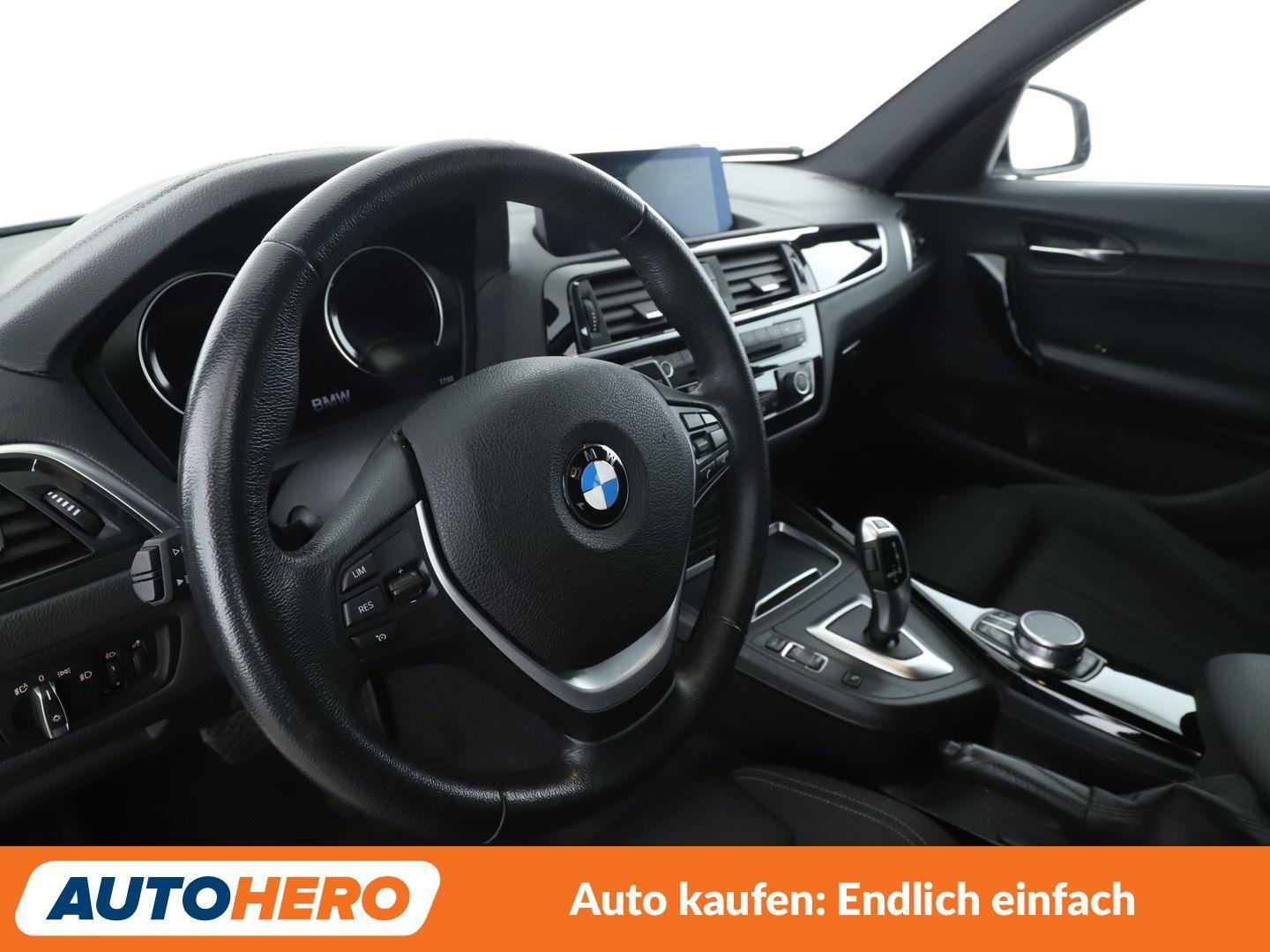 BMW 118i Edition Sport Line Shadow Aut.*NAVI*LED*PDC