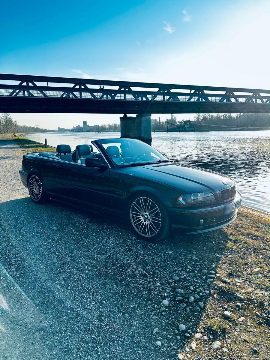 BMW 330