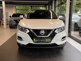 Nissan Qashqai 1.3 DIG-T Zama Pano Navi Kam SitzH - Nissan Qashqai Gebrauchtwagen in Dresden
