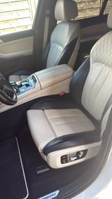 BMW X7 xDrive30d - - weiße BMW X7