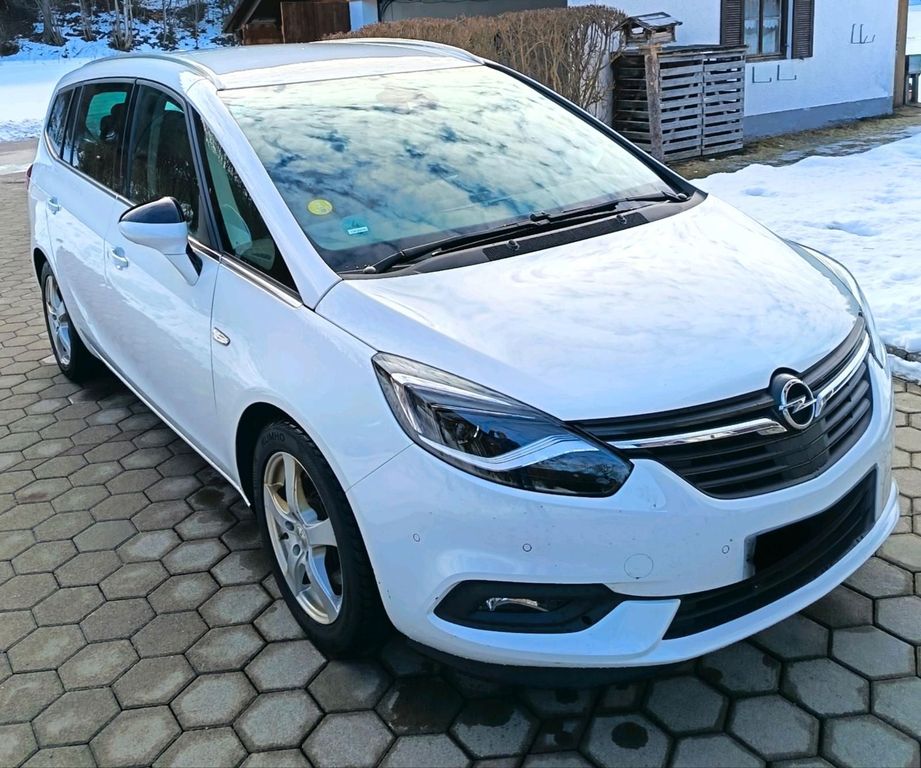 Image of Opel Zafira Tourer