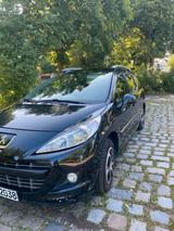 Peugeot 207 SW - Peugeot 207 in München