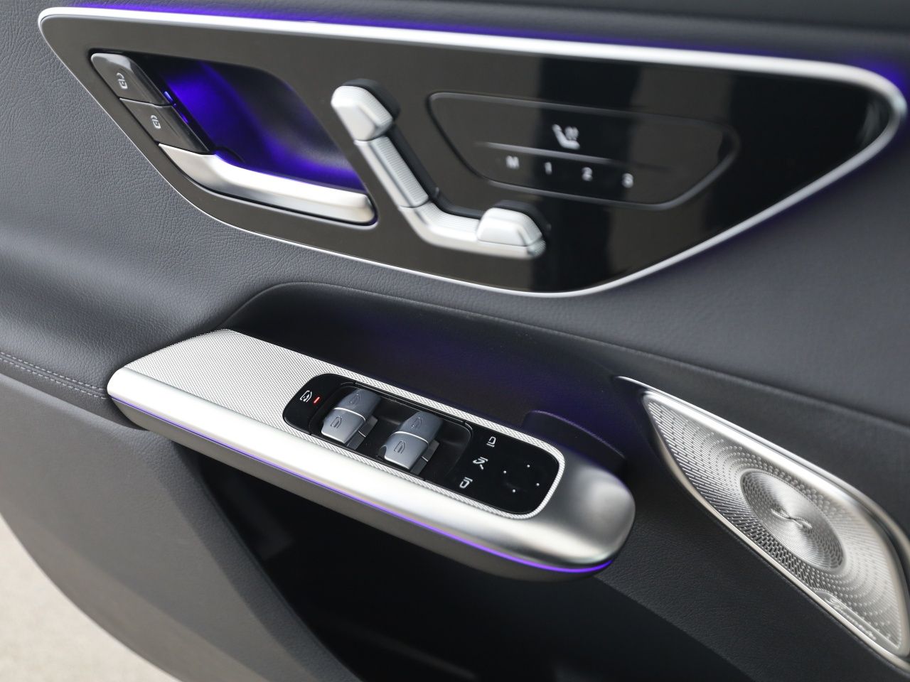 Mercedes-Benz GLC 300 de 4M AMG Digital Light Night Burmester foto 14