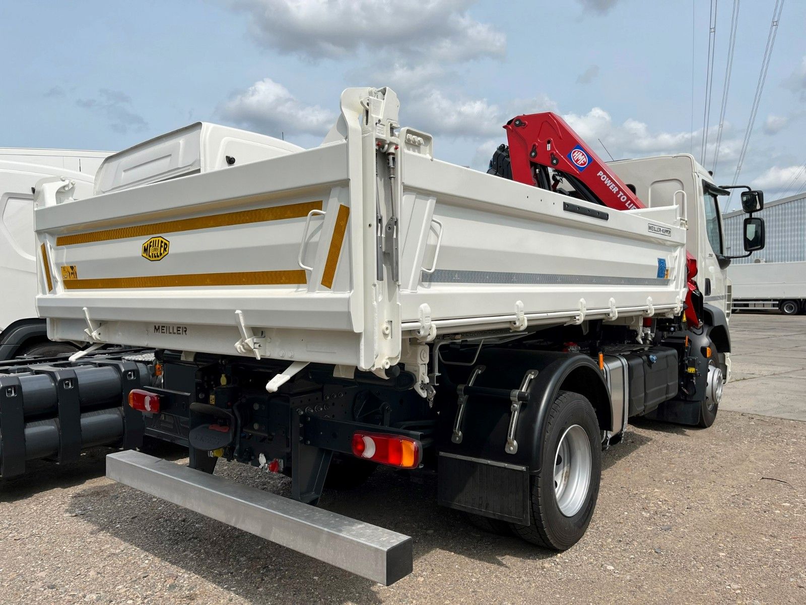 Fahrzeugabbildung DAF LF 290 16t Meiller Krankipper Tageszulassung