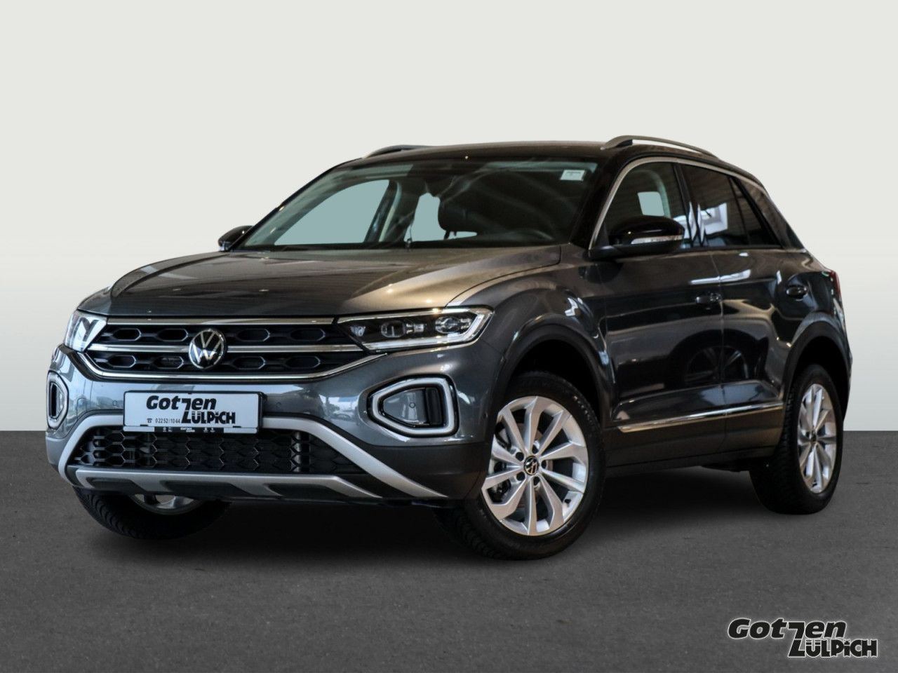 Fahrzeugabbildung Volkswagen T-Roc Style 1.5 TSI DSG Navi AHK LED PDC ACC