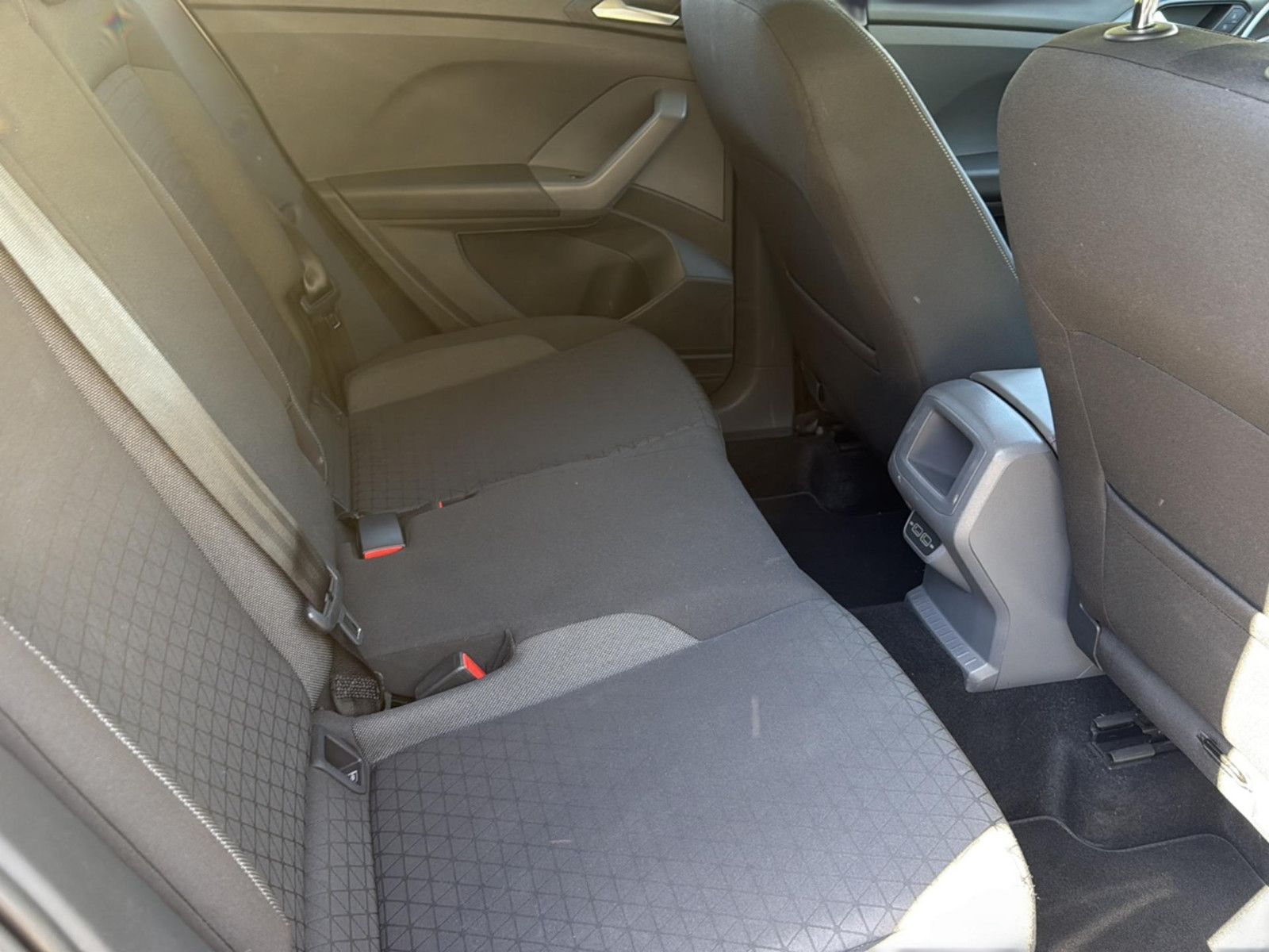 Fahrzeugabbildung Volkswagen T-Cross Life/ unfallfrei /