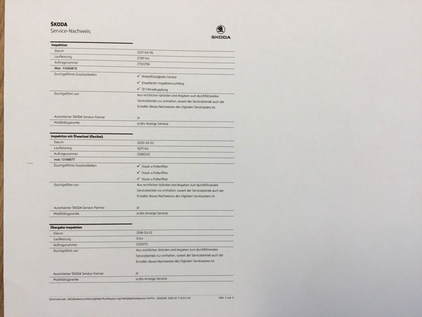 Fahrzeugabbildung SKODA Karoq 2.0 TDI Style 4x4+LED+AHK+18"+Navi