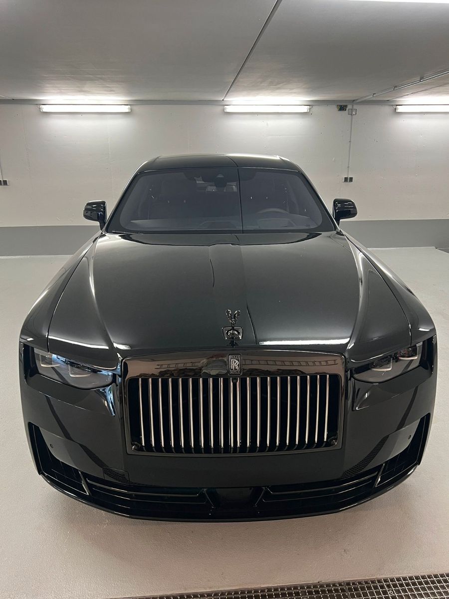 ROLLS ROYCE Ghost