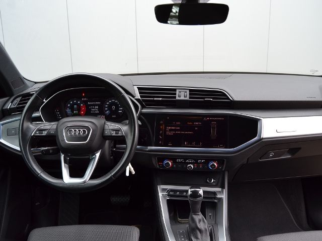Q3 35 TFSI S-tronic Advanced OPTIK-SW/AHK/LED/18