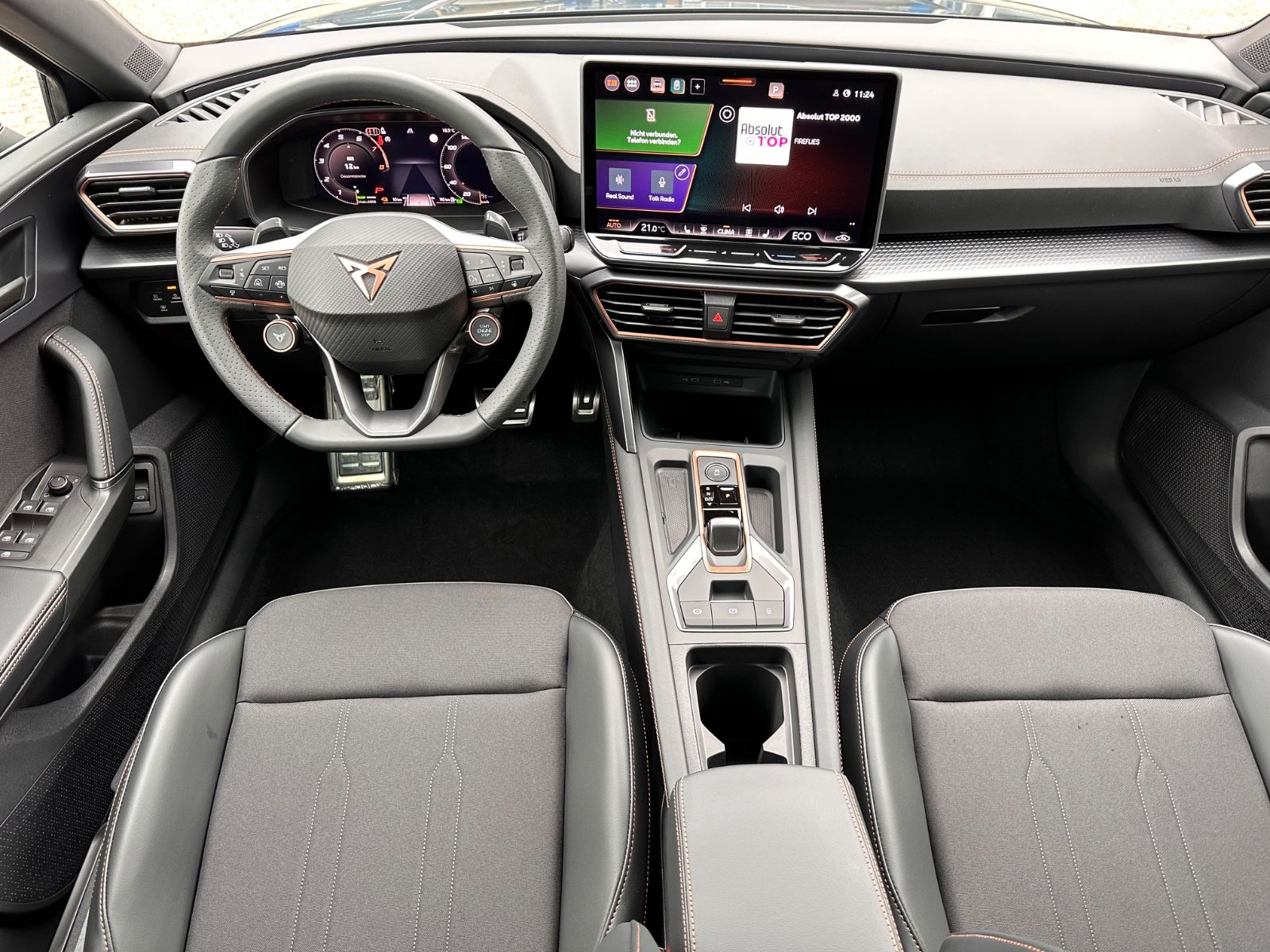 Fahrzeugabbildung CUPRA Leon ST 1.5 e-Hybrid DSG Matrix/ACC/APP/SHZ/RFK