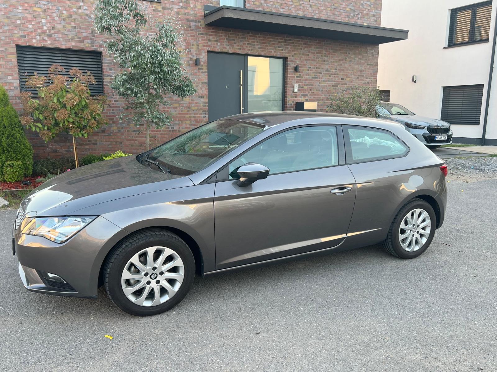 Seat Leon 1.4 TSI Style+NAVI+1.HAND+RENTNERFAHRZEUG